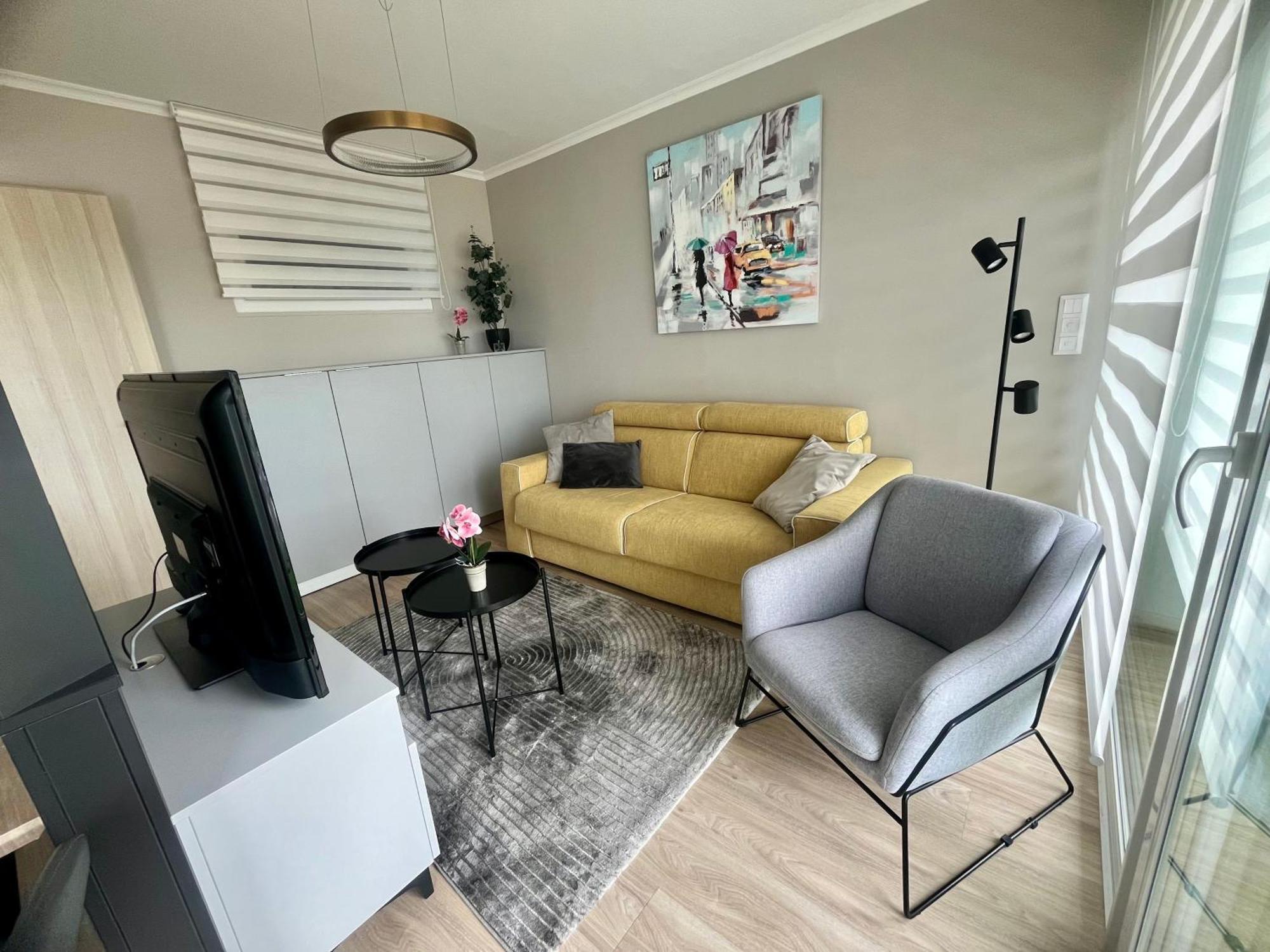 Silver Harmony Apartman Siofok Ngoại thất bức ảnh